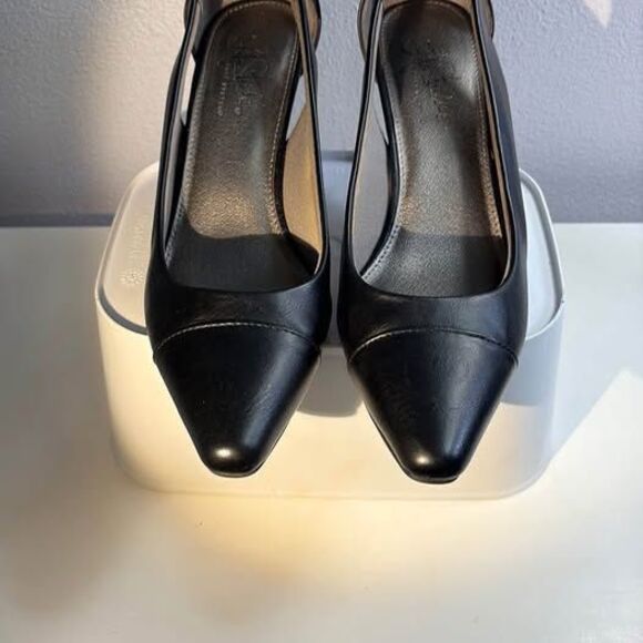 Life Stride Elegant Black Women’s Heels w Cut Out Back size 7W - Picture 3 of 8